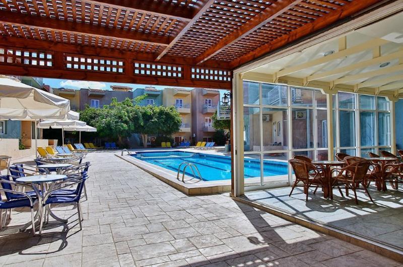 Cosman Hotel Kokkini Hani Zewnętrze zdjęcie